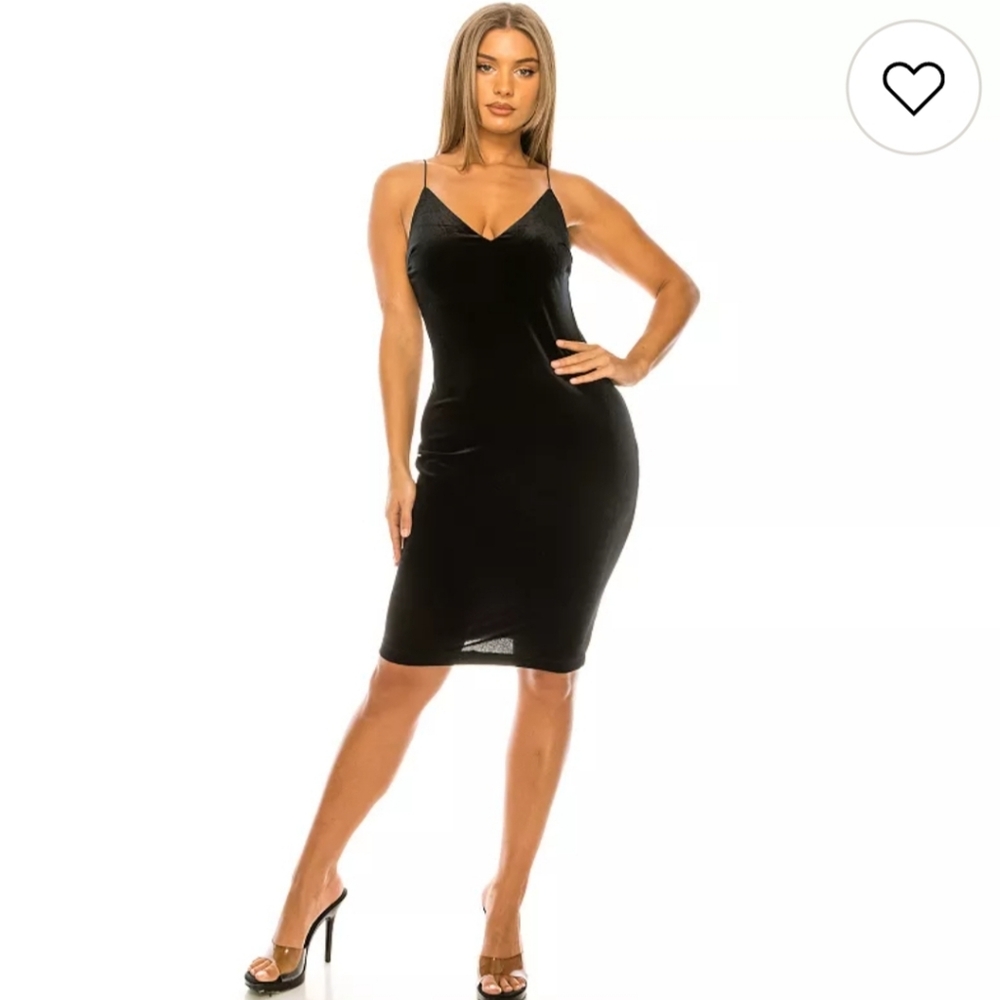Windsor  Spaghetti Strap V-Neck Velvet Dress